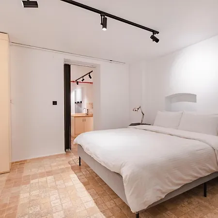 Апартаменты Homie - Modern Nearby Istiklal Street & Galata Tower Стамбул