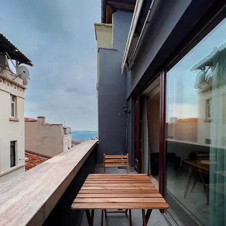 Homie - Modern Nearby Istiklal Street & Galata Tower Appartement *